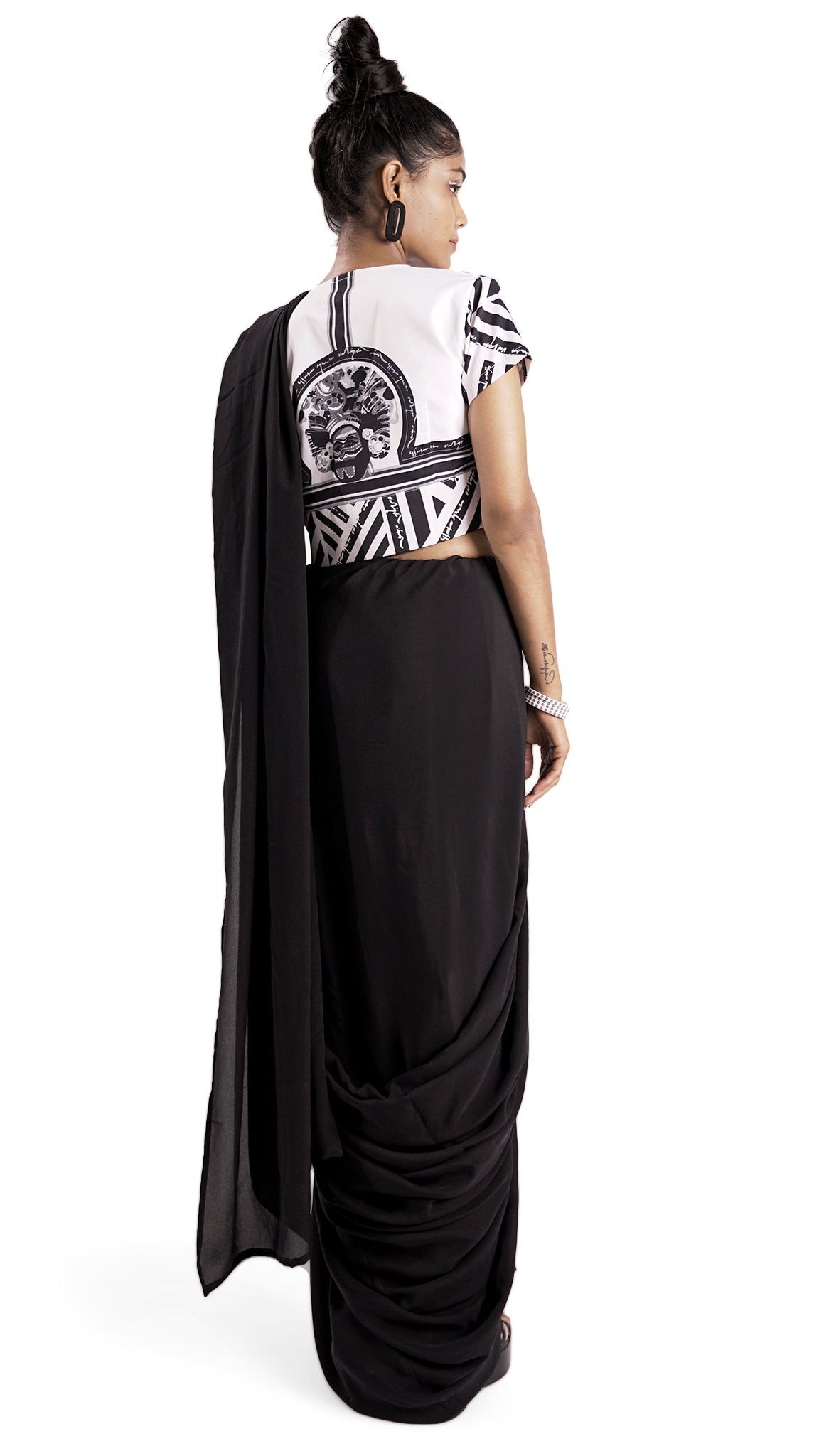 Vino Supraja Palani Crop Top - Black White