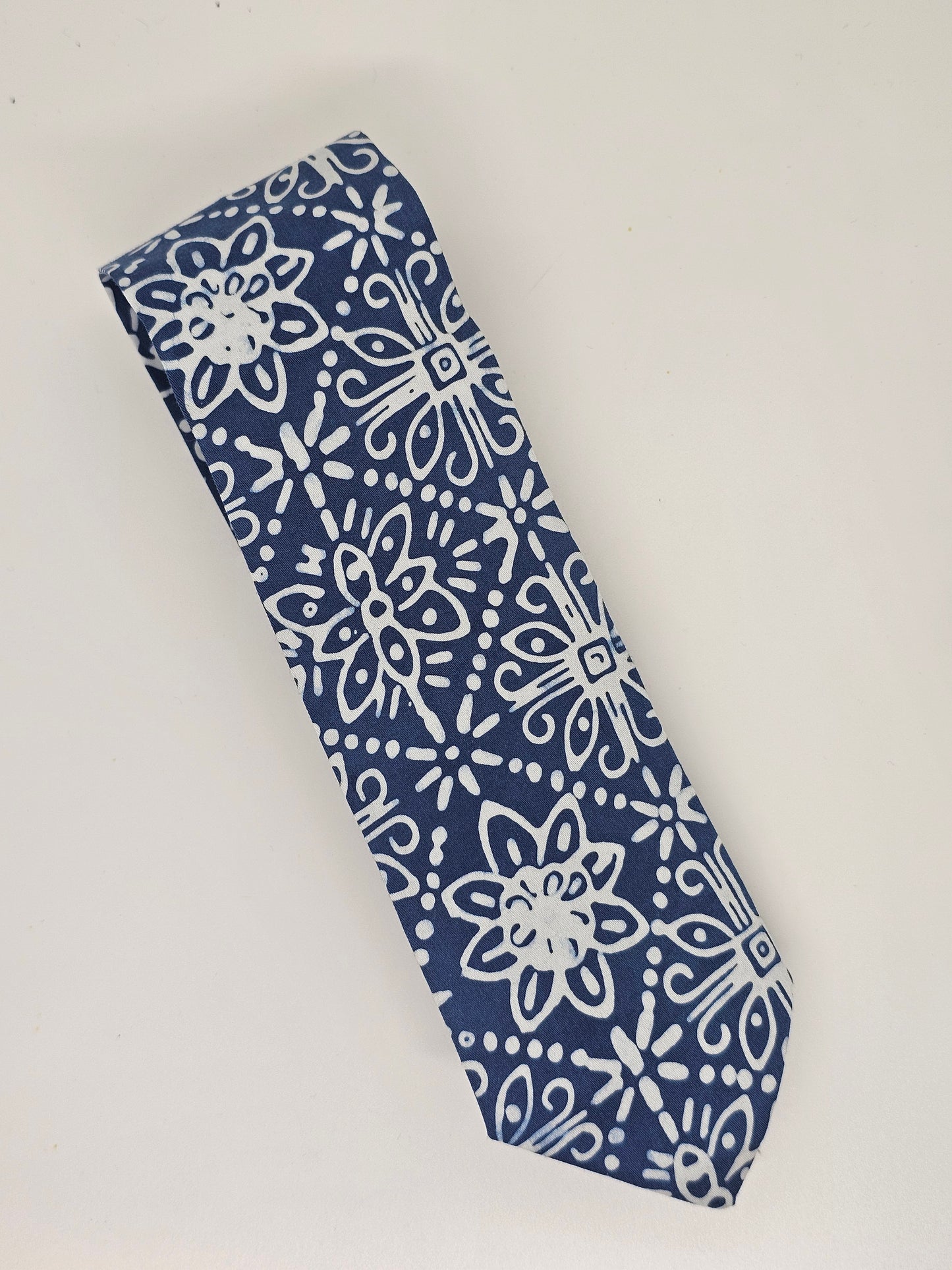 Nyana Indigo Batik Necktie