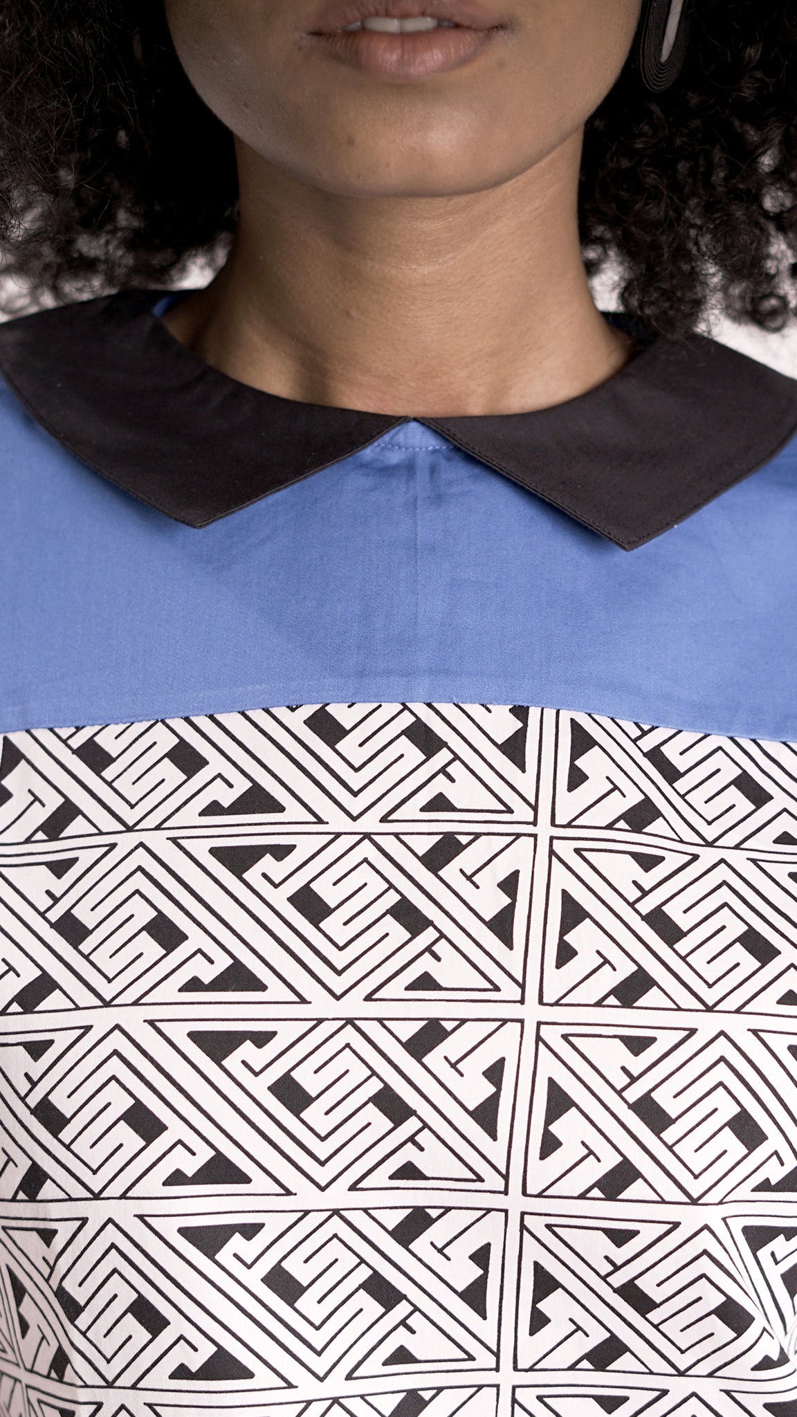 Vino Supraja Keetru Top - Black White Blue
