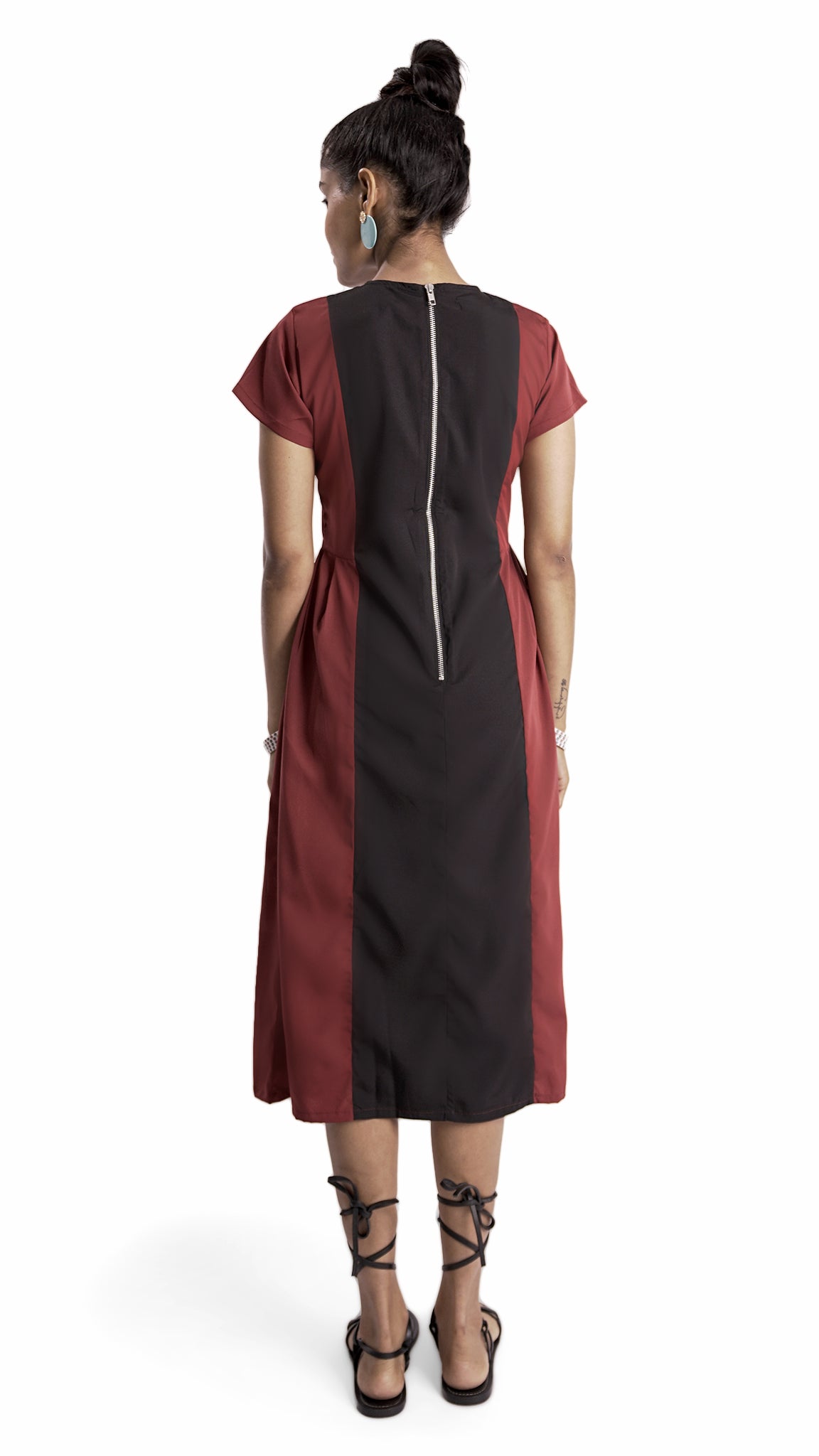 Vino Supraja Purisai Signature Dress - Red Black White
